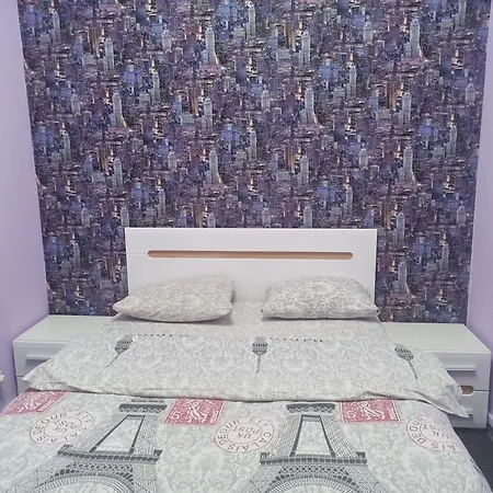 старий дворик,5 хв від жд вокзалу,корпус 2 Hostel Lviv