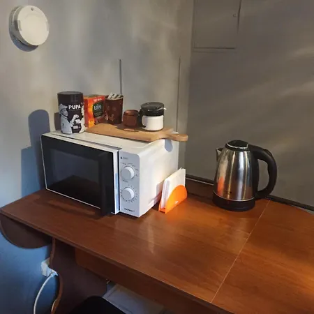 Hostel старий дворик,5 хв від жд вокзалу,корпус 2 *